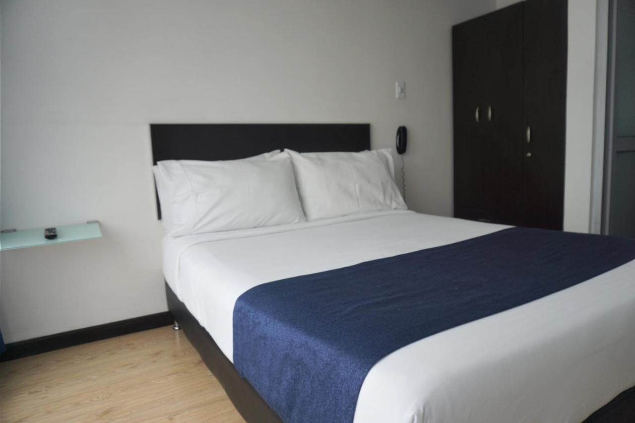 Hotel Cgh Bogota Airport Exterior photo